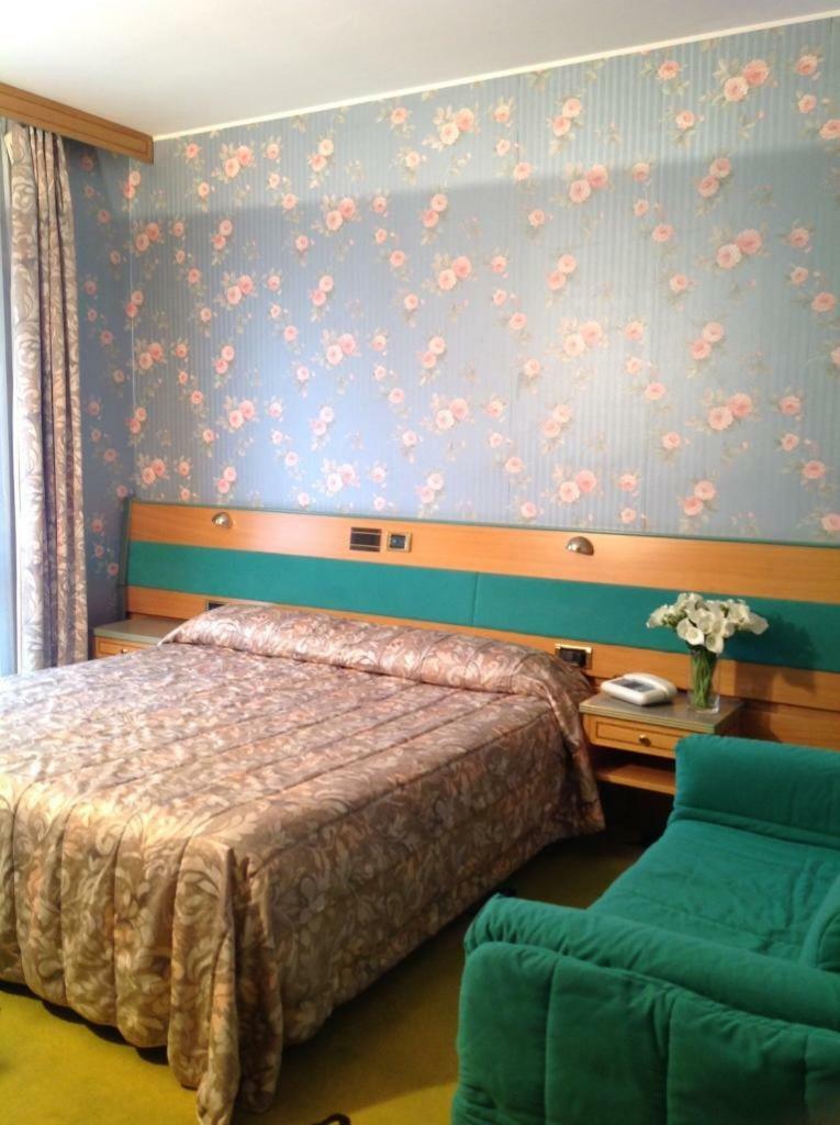 Hotel Ristorante Громо Экстерьер фото